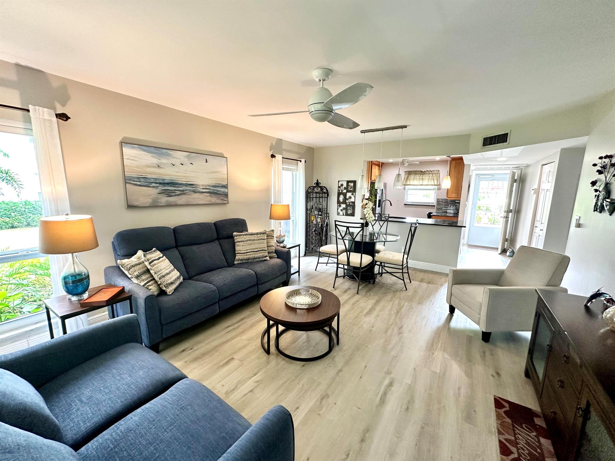 250 NE 20th Street 1090