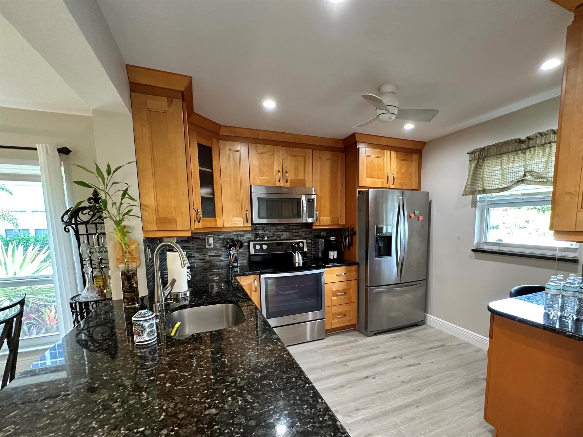 250 NE 20th Street 1090