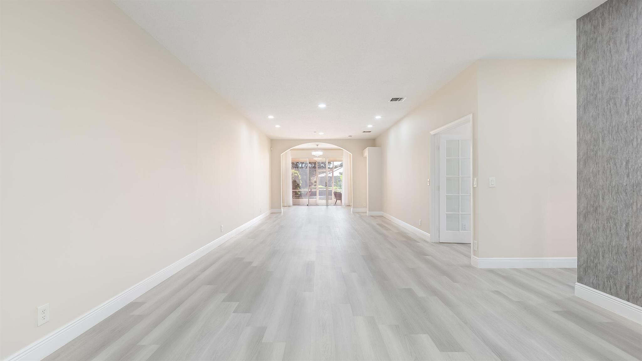 10849 Royal Caribbean Circle