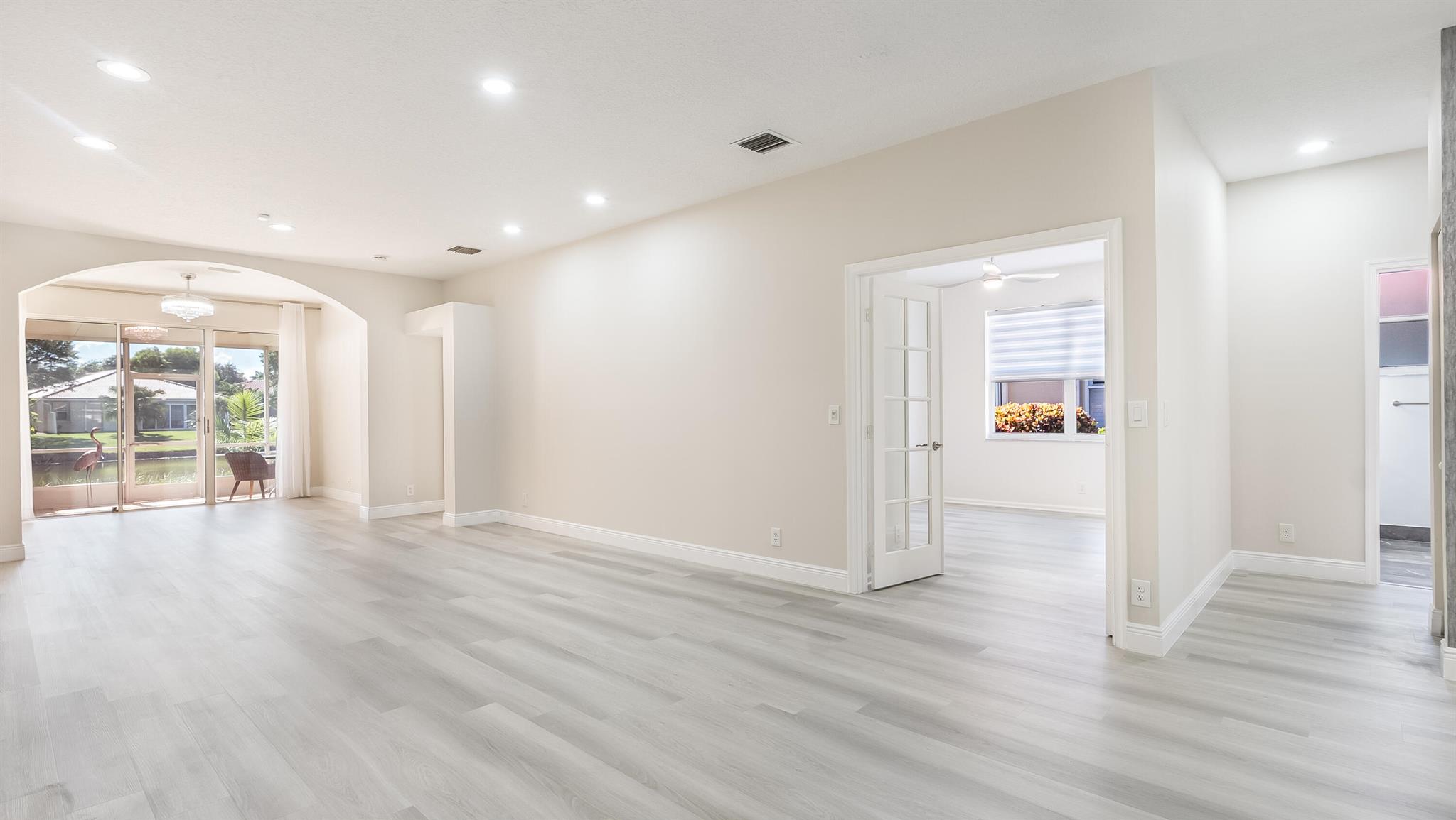 10849 Royal Caribbean Circle