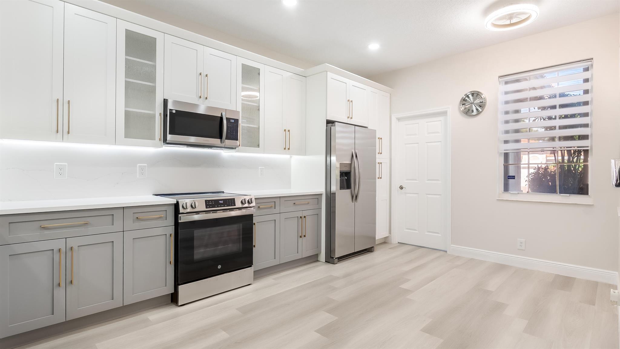 10849 Royal Caribbean Circle