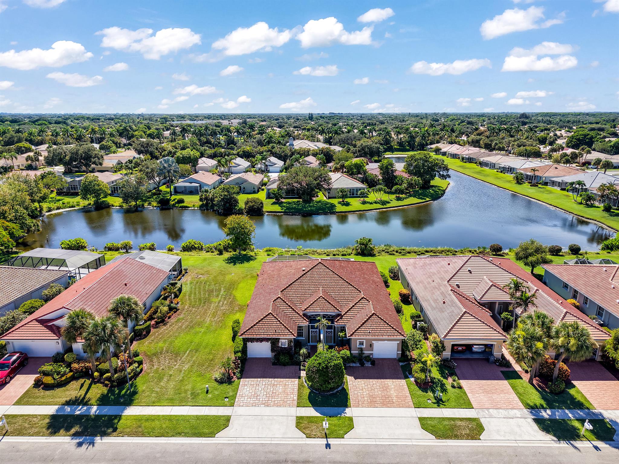 10849 Royal Caribbean Circle