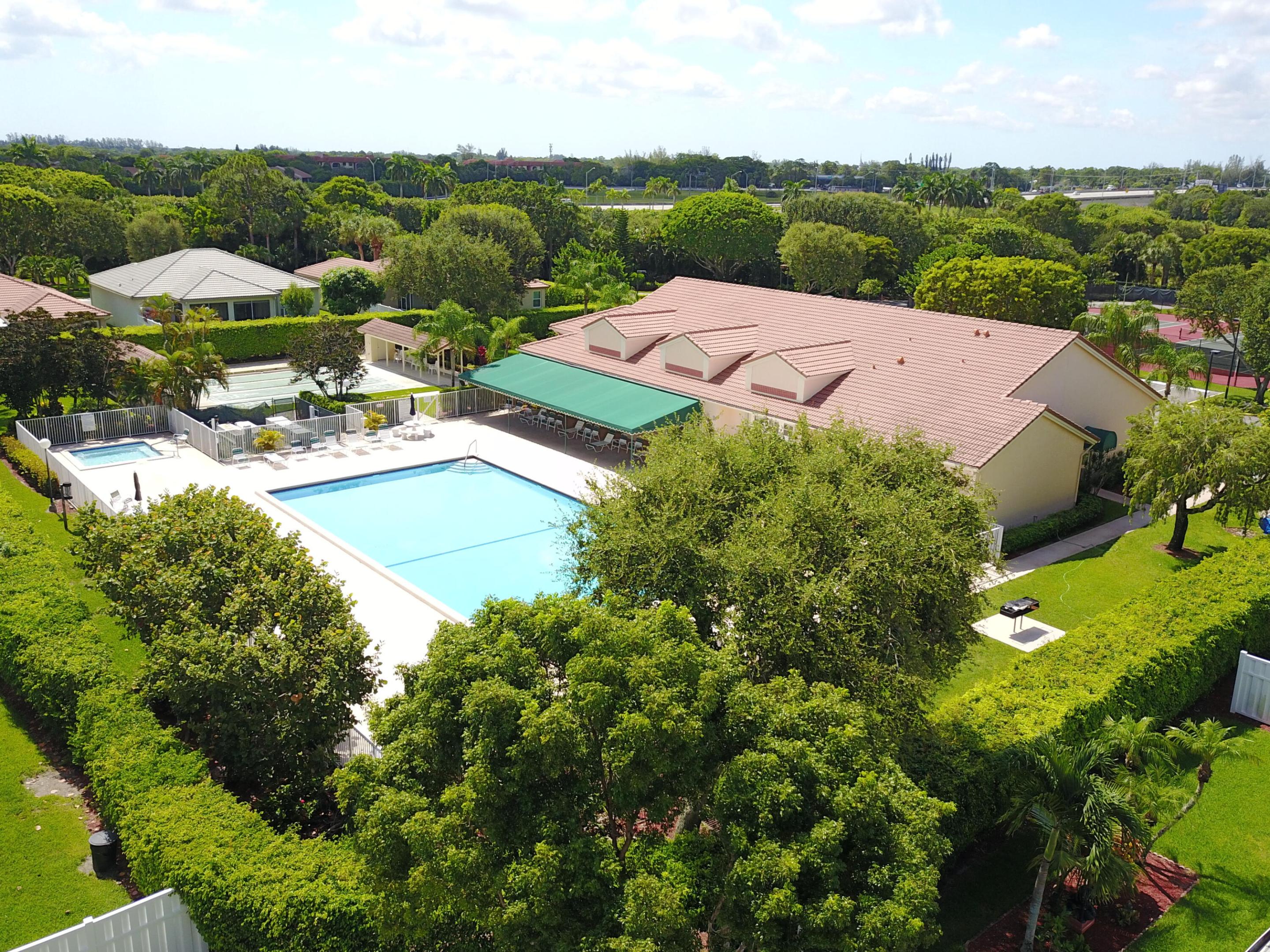 3723 Spring Crest Court, Lake Worth