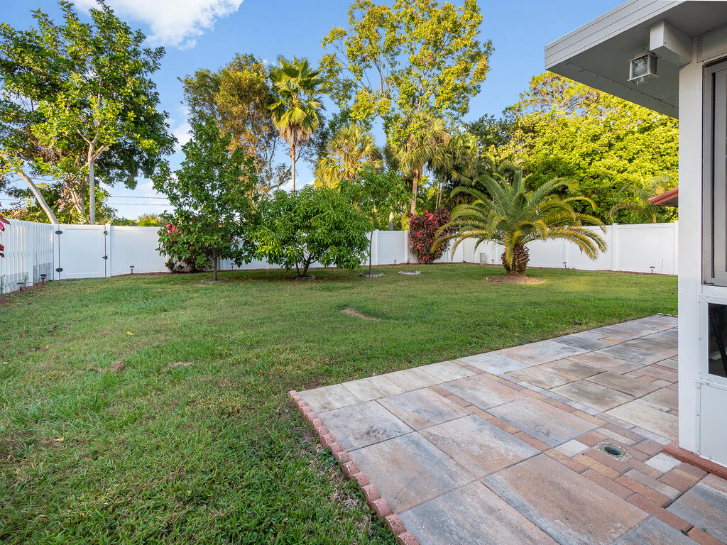 3723 Spring Crest Court, Lake Worth