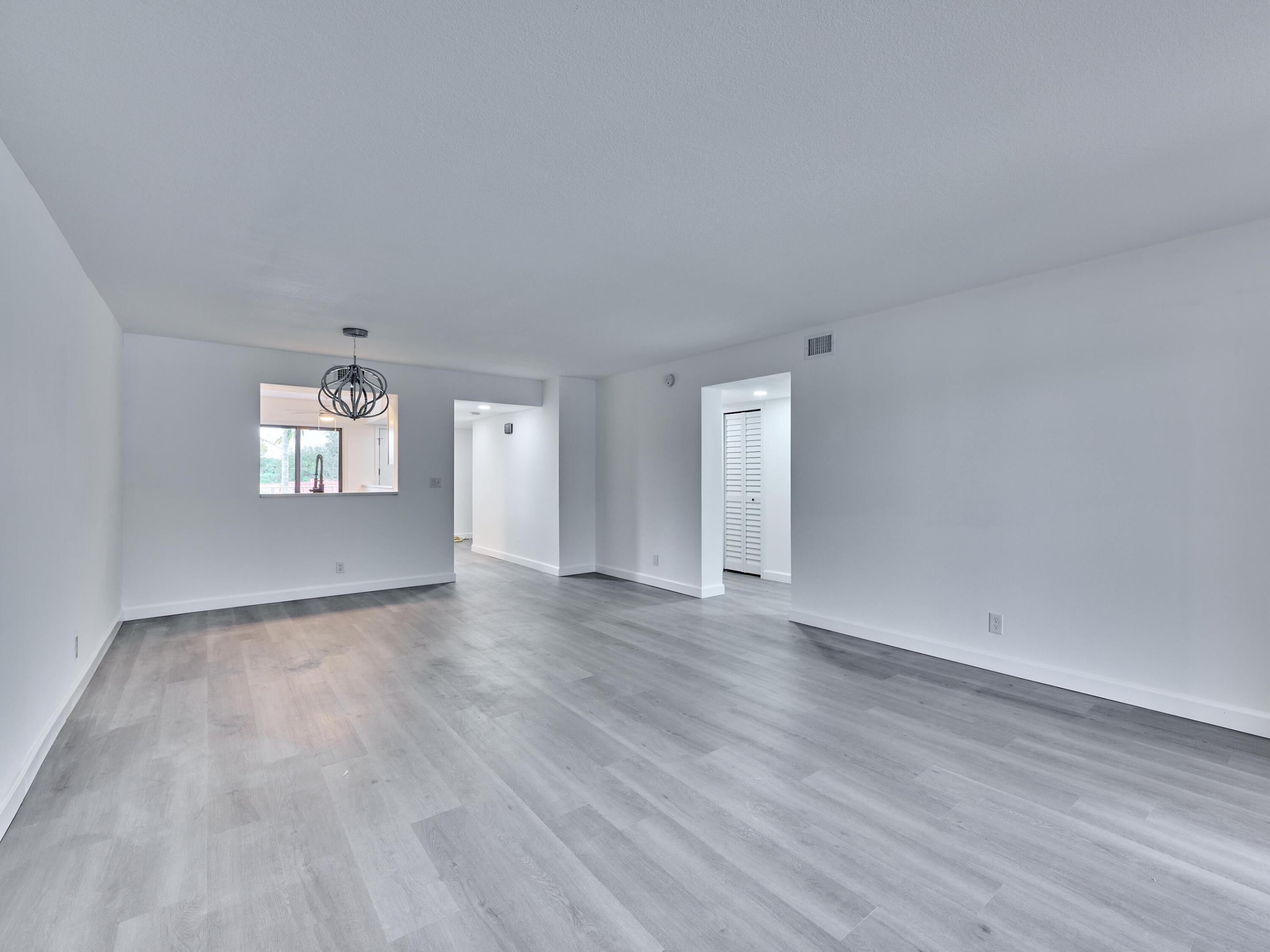 6193 Pointe Regal Circle 306