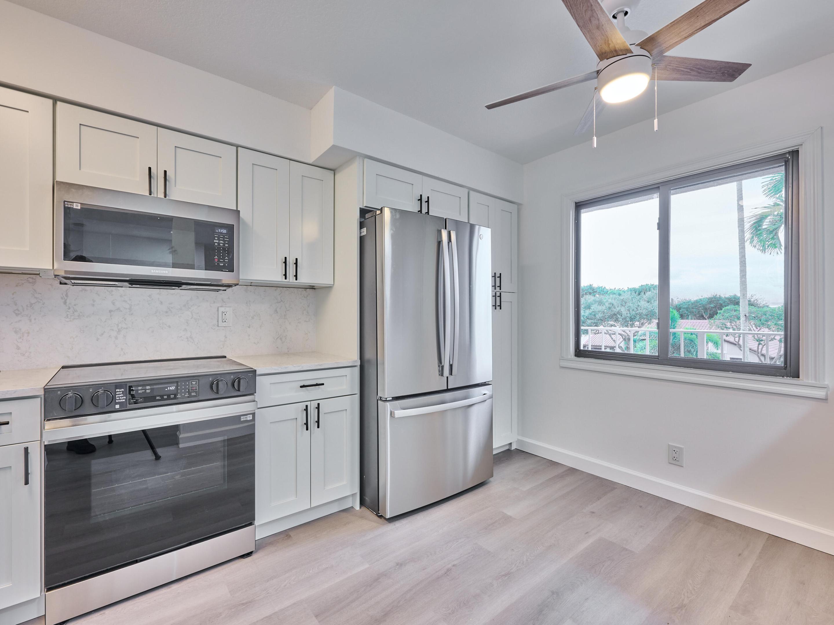 6193 Pointe Regal Circle 306