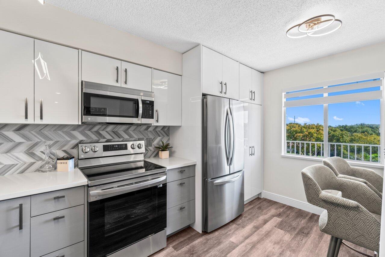 14095 Royal Vista Drive 409