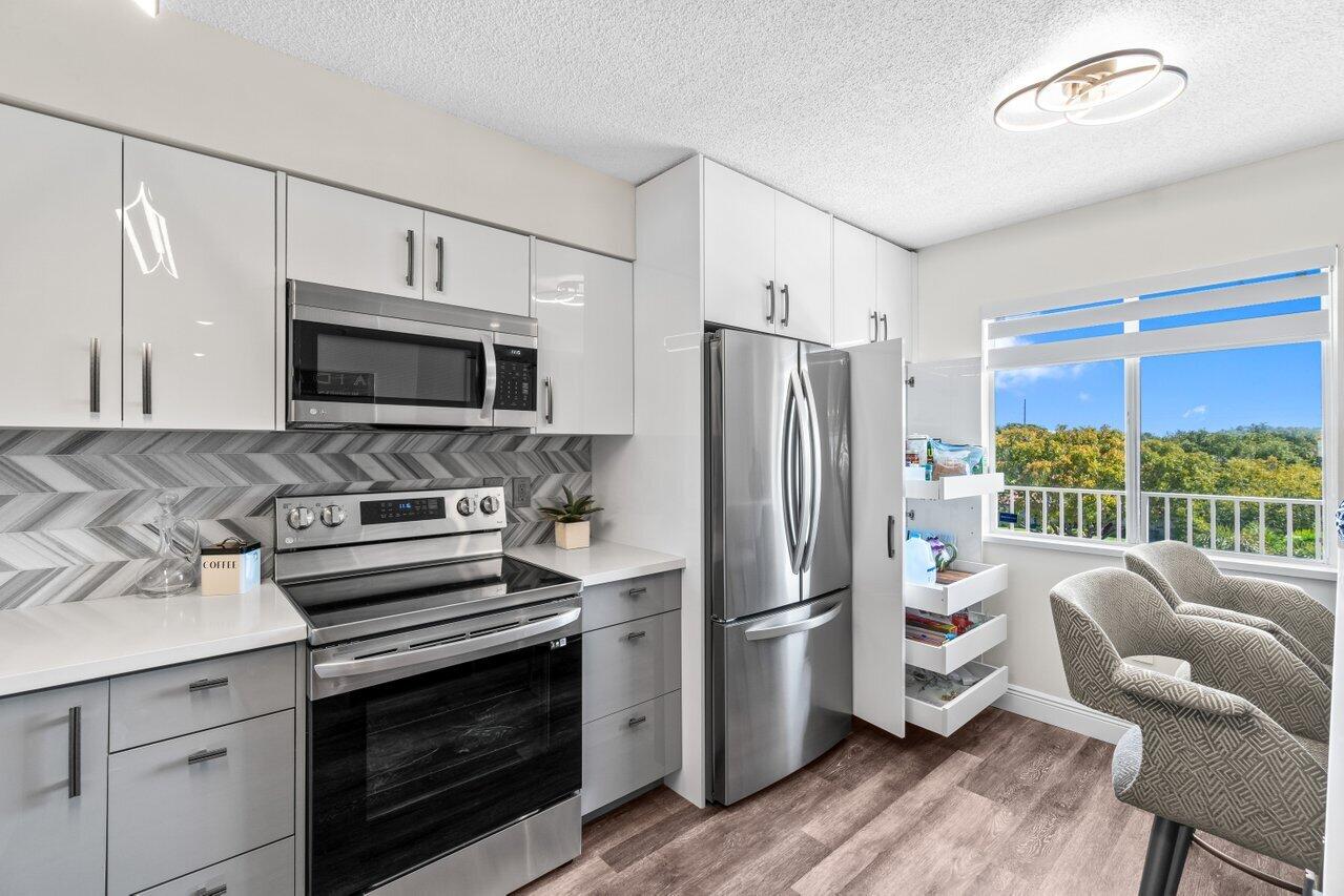 14095 Royal Vista Drive 409