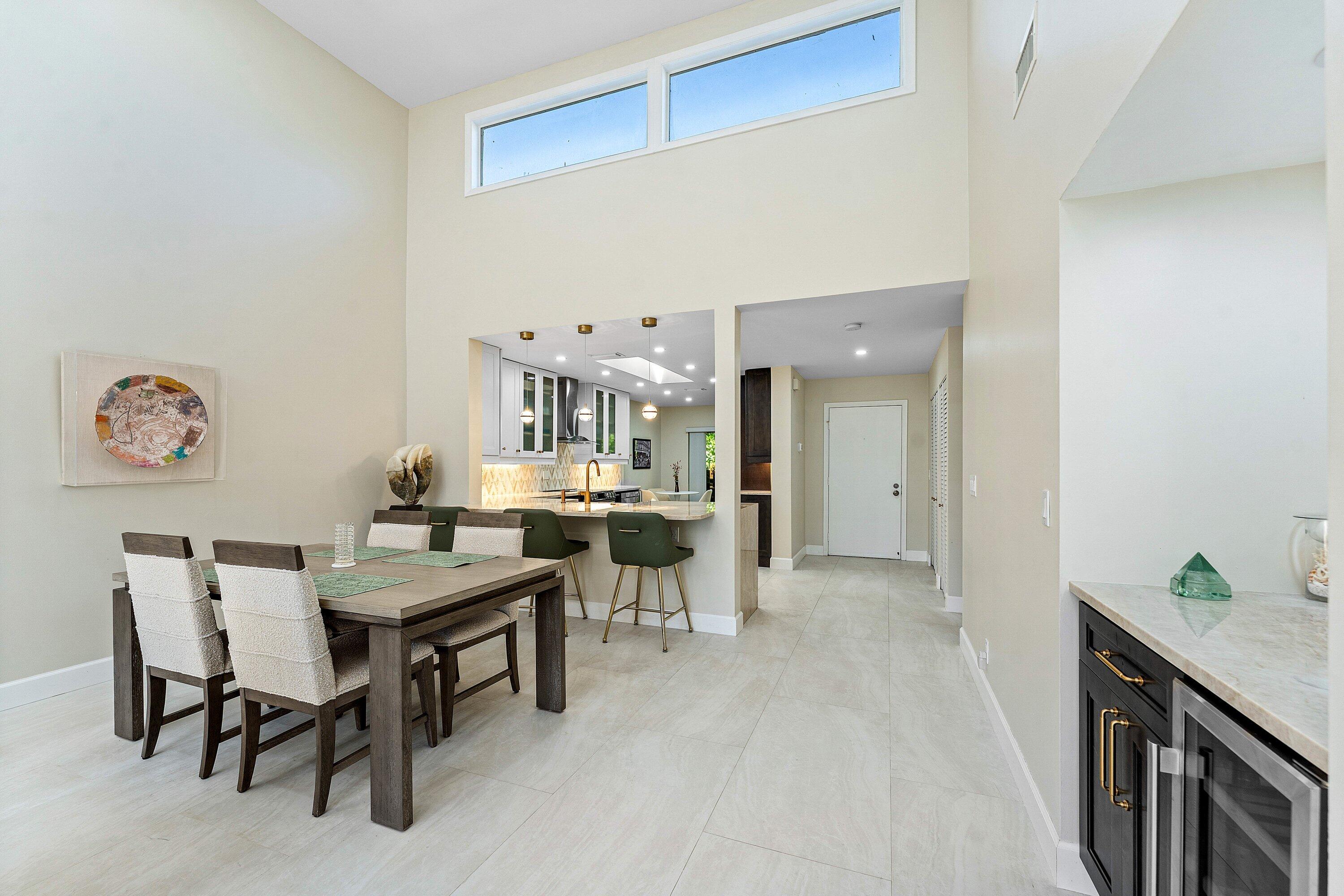 12 Eastgate Drive C