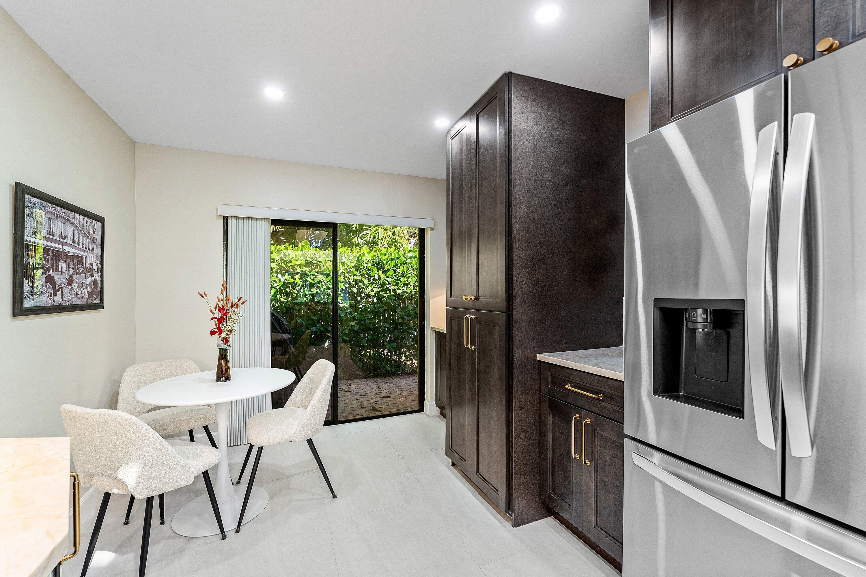 12 Eastgate Drive C