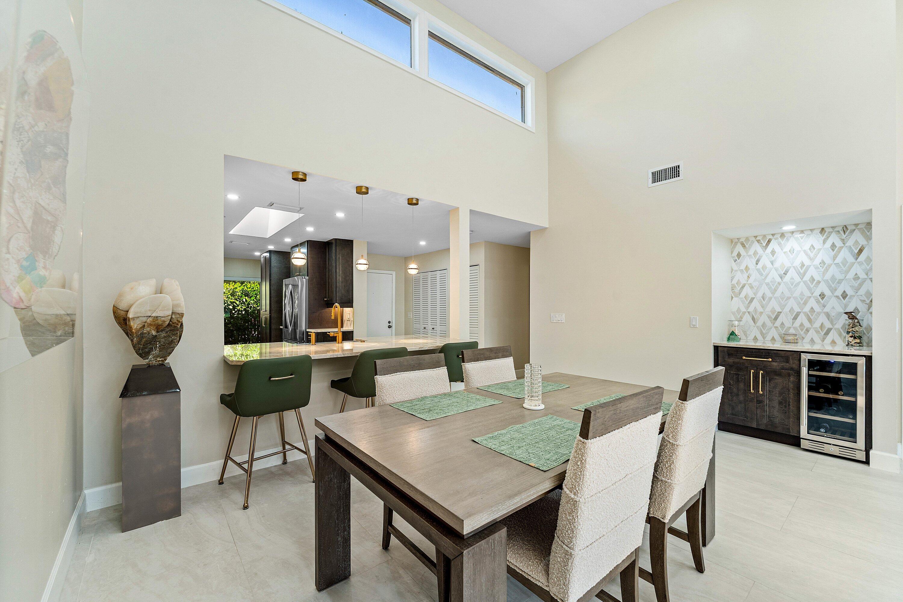 12 Eastgate Drive C