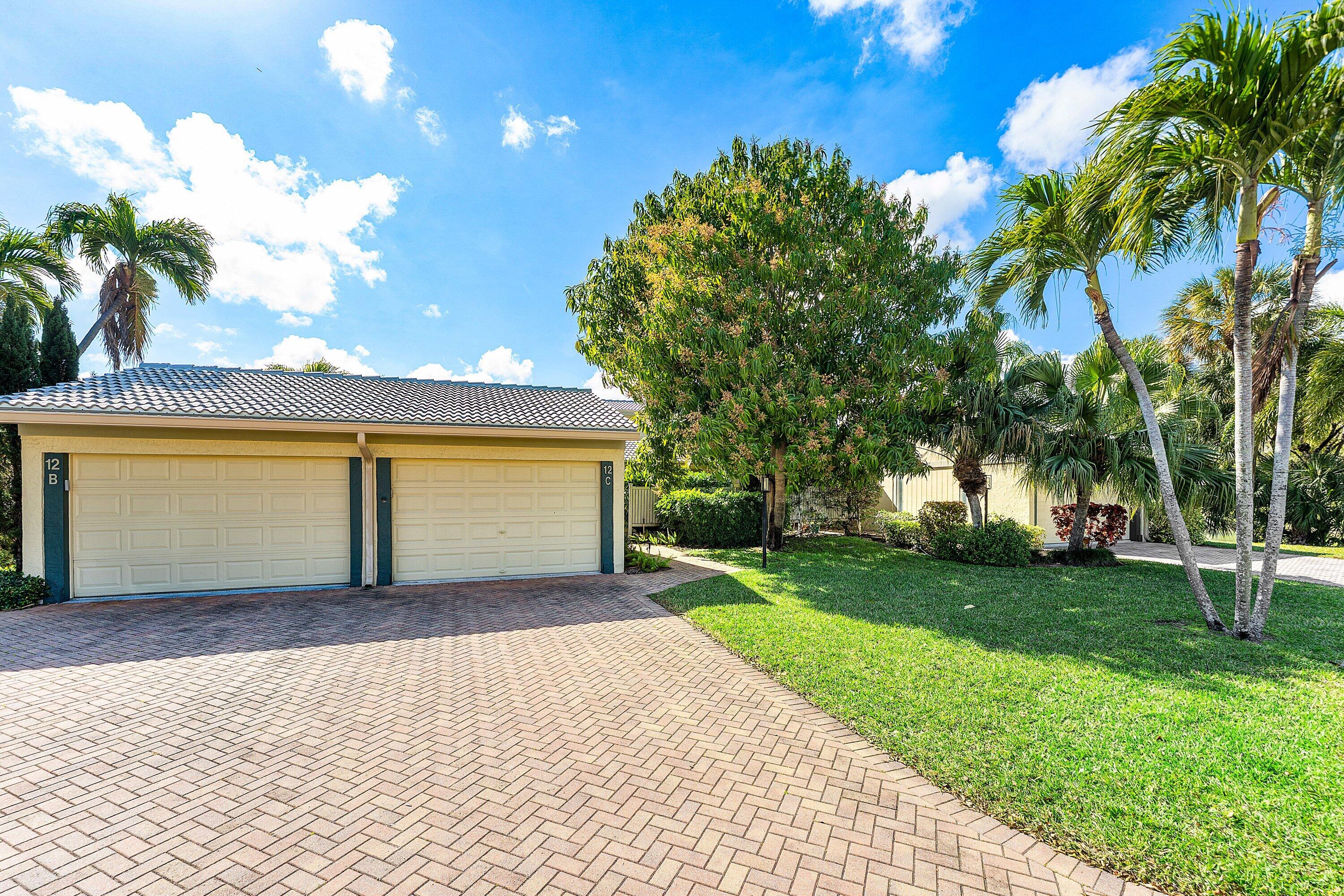 12 Eastgate Drive C
