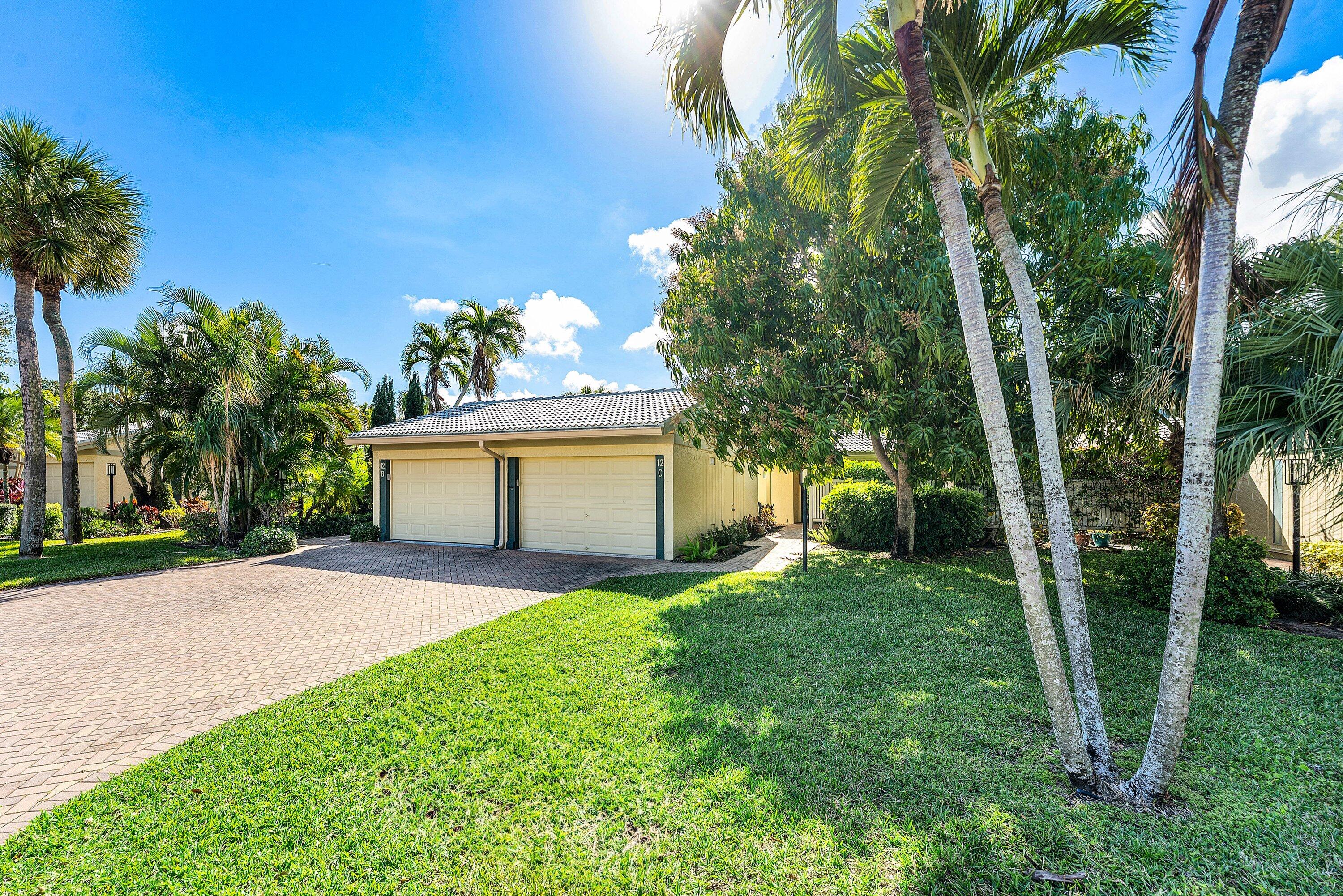 12 Eastgate Drive C