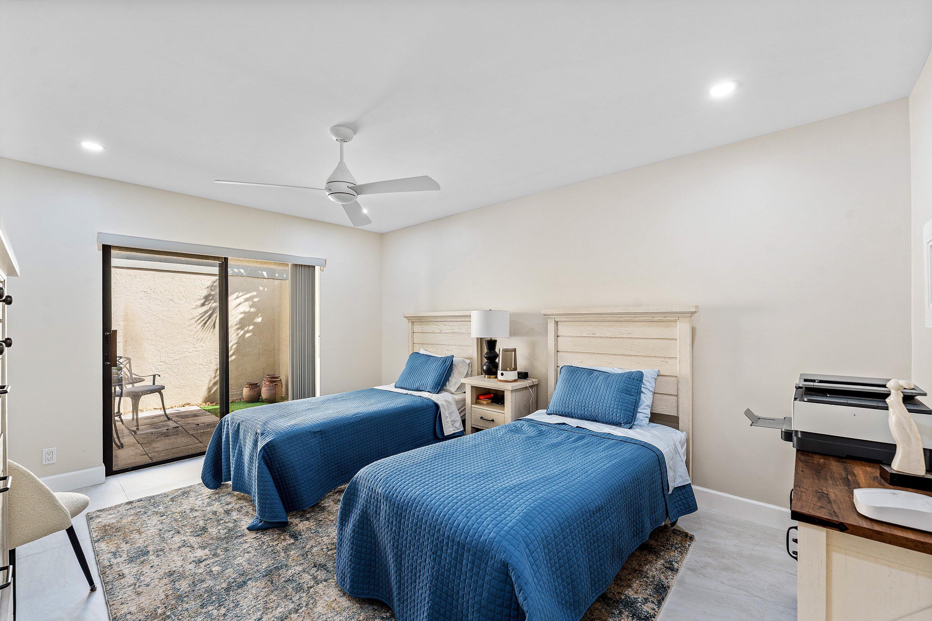 12 Eastgate Drive C