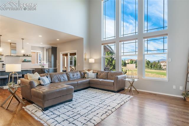 10190 Pine Glade Drive