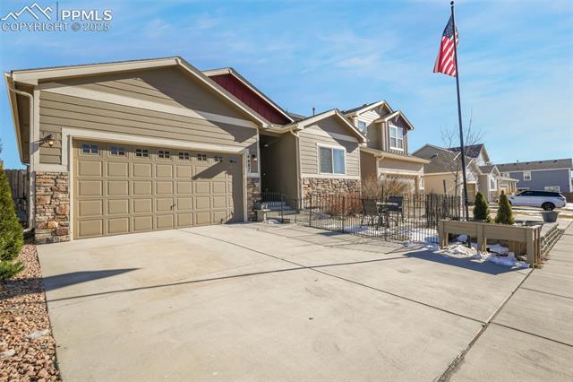 6887 Edmondstown Drive