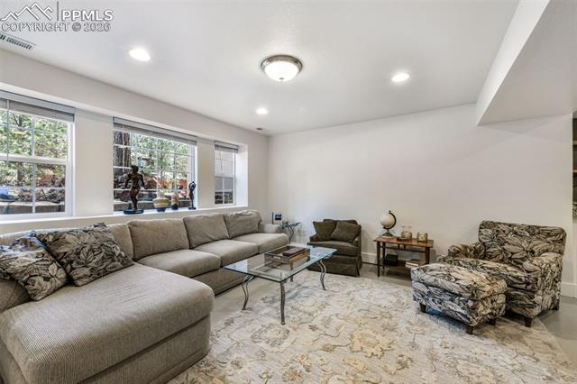 6020 Castlewood Lane