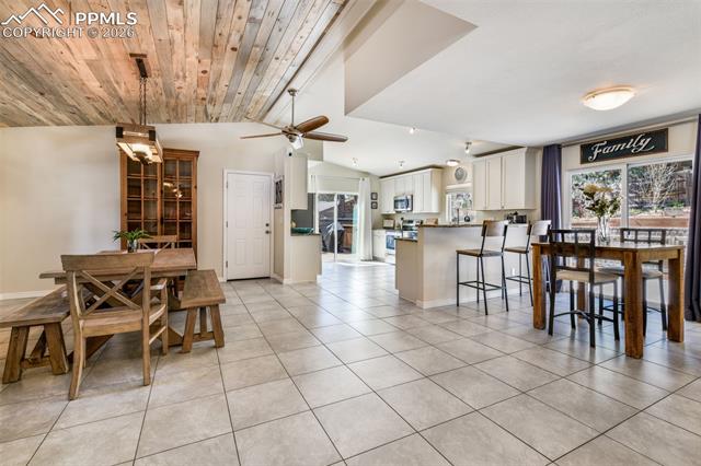 6020 Castlewood Lane