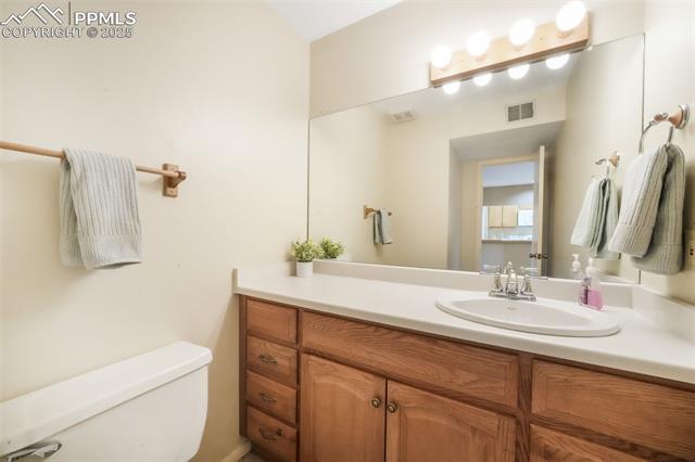 3330 Templeton Gap Road 15