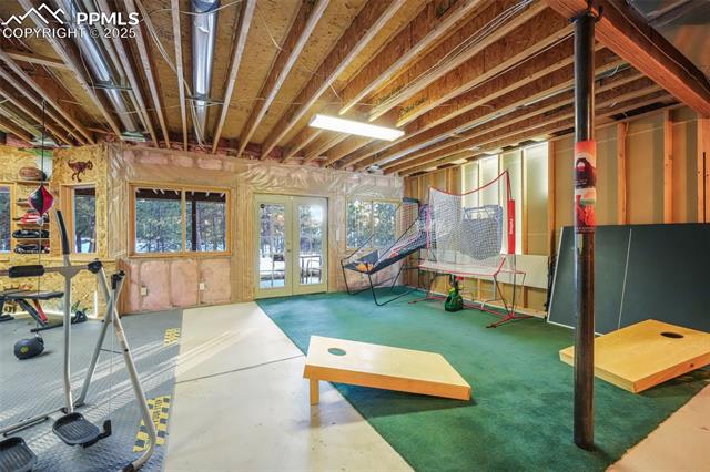 1220 Scarsbrook Court