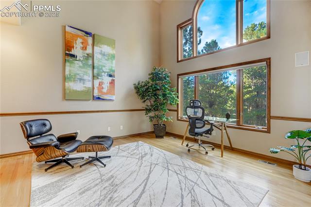 1220 Scarsbrook Court