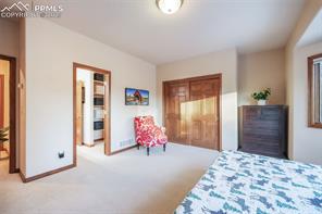 1220 Scarsbrook Court