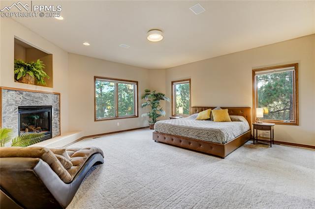 1220 Scarsbrook Court