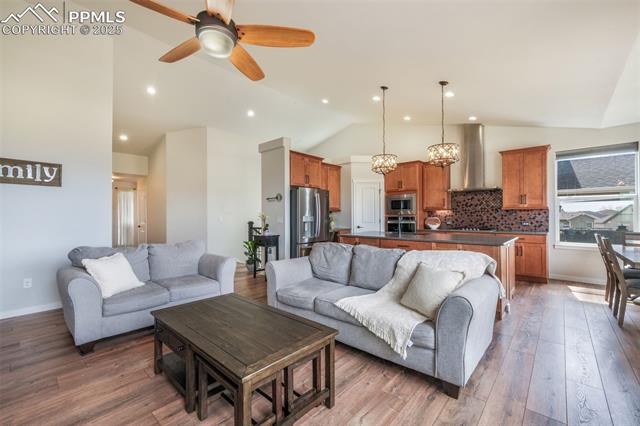 6078 Trappers Tale Court