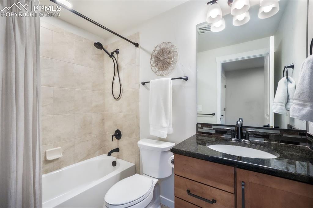 6078 Trappers Tale Court