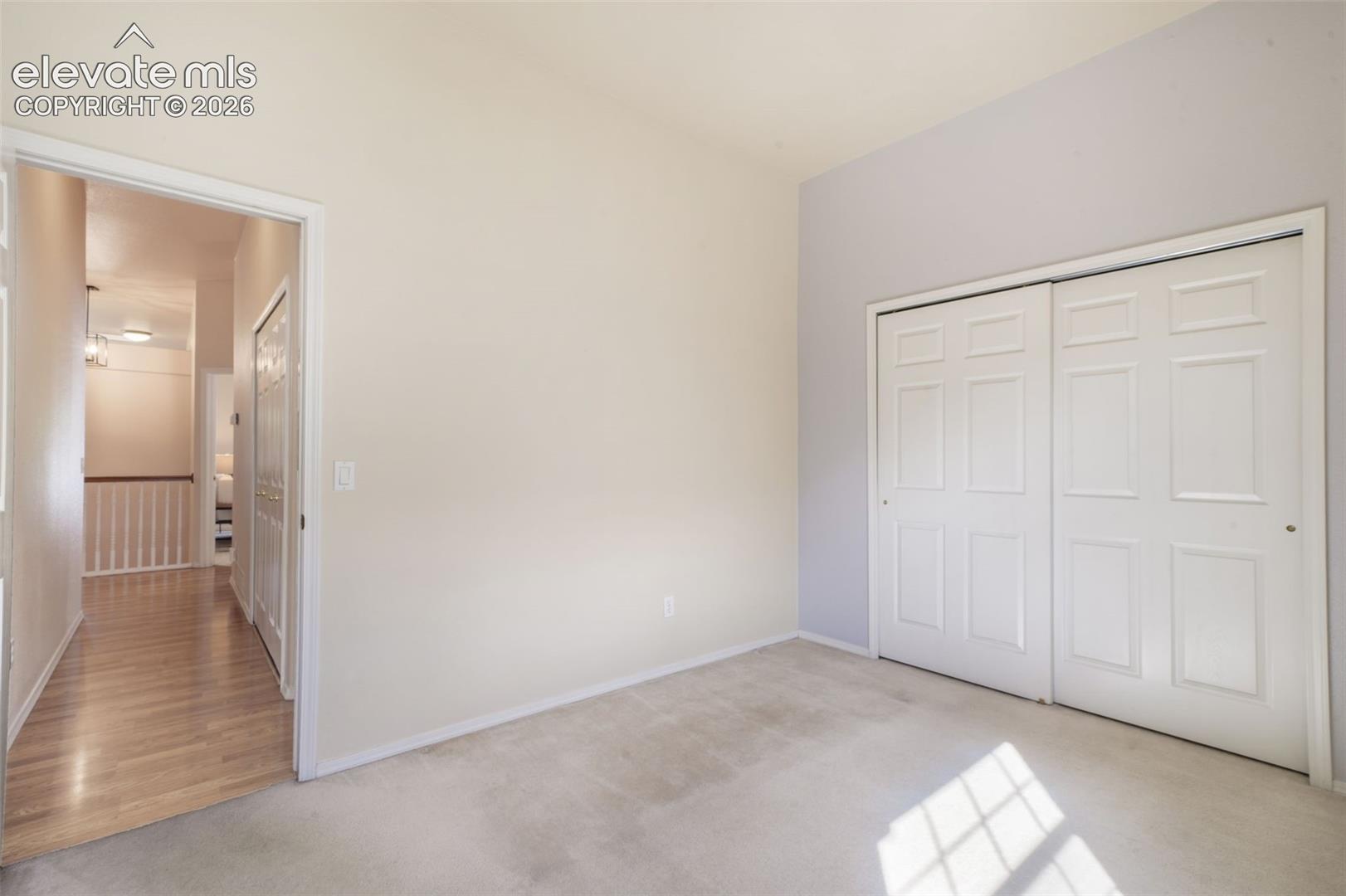 6886 Los Reyes Circle