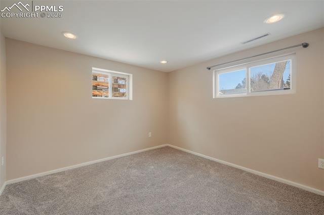 911 E Willamette Avenue