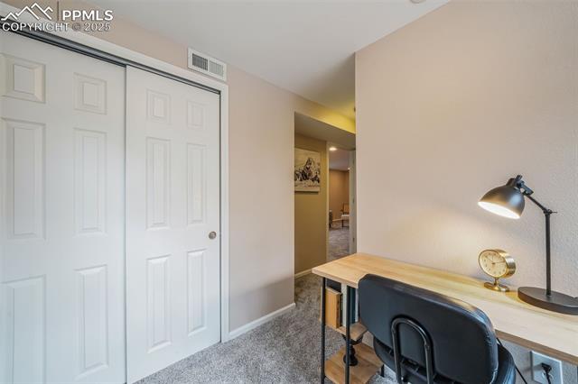 911 E Willamette Avenue