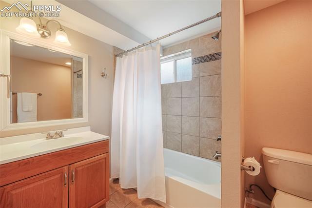 911 E Willamette Avenue