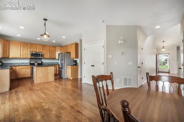 2141 Riverwalk Parkway