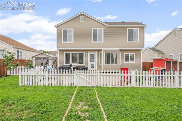 5082 Sand Hill Drive