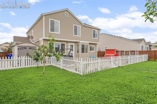 5082 Sand Hill Drive