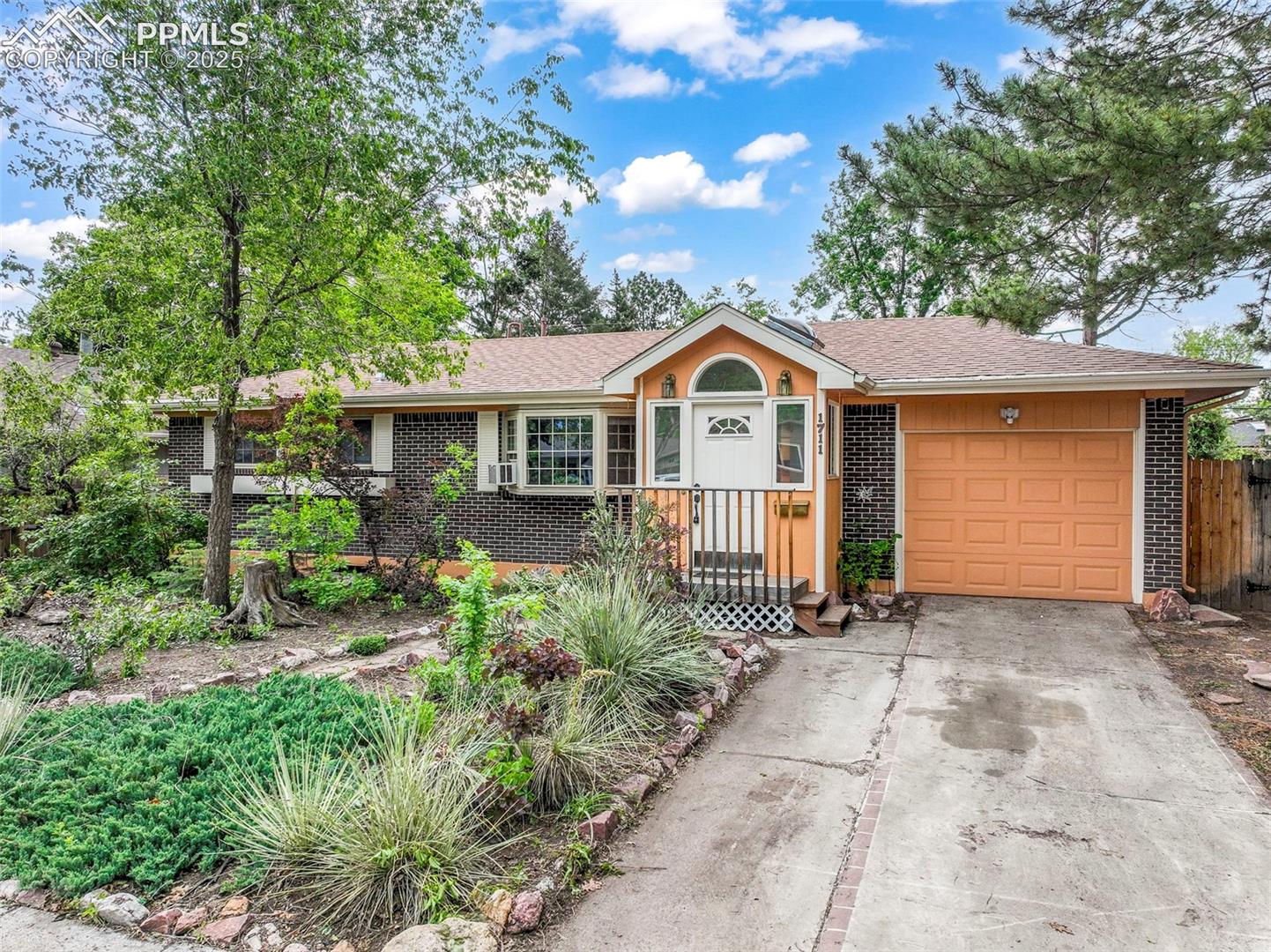 1711 Auburn Drive