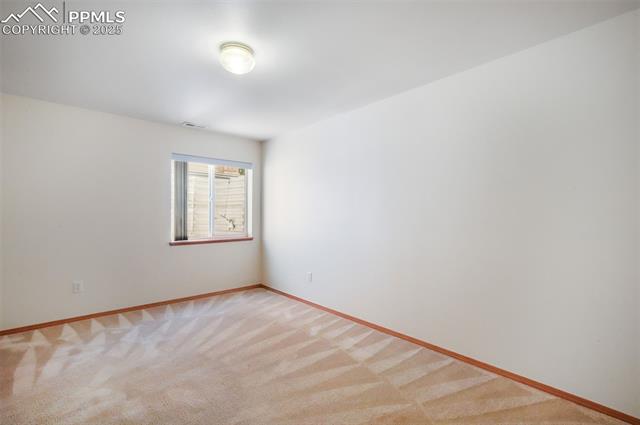 4721 Rowell Point