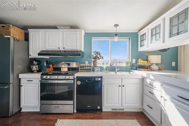 9775 Avenida Alegre Point