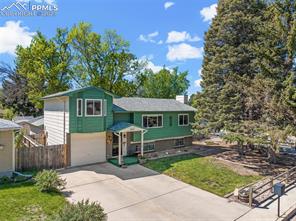 3855 Surrey Lane