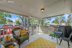 3855 Surrey Lane