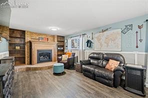 3855 Surrey Lane