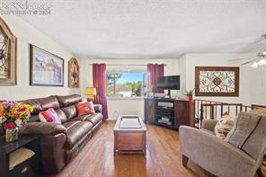 3855 Surrey Lane