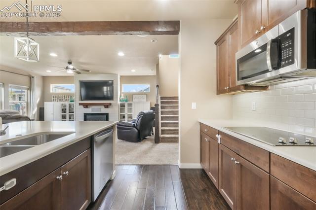 8407 Caddis Court