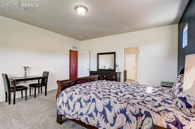 10898 Hidden Prairie Parkway