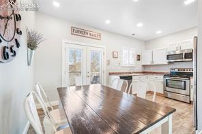 4635 Saddle Ridge Drive