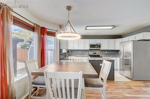 9447 Summit Mesa Drive