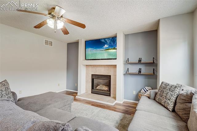 9447 Summit Mesa Drive