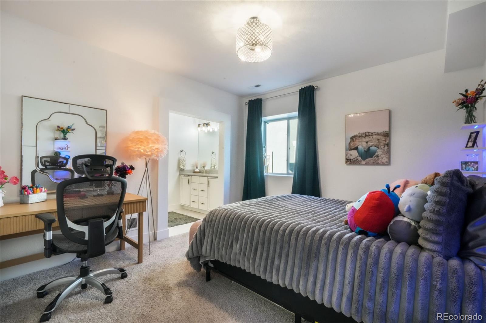 1004 Tree Bark Terrace