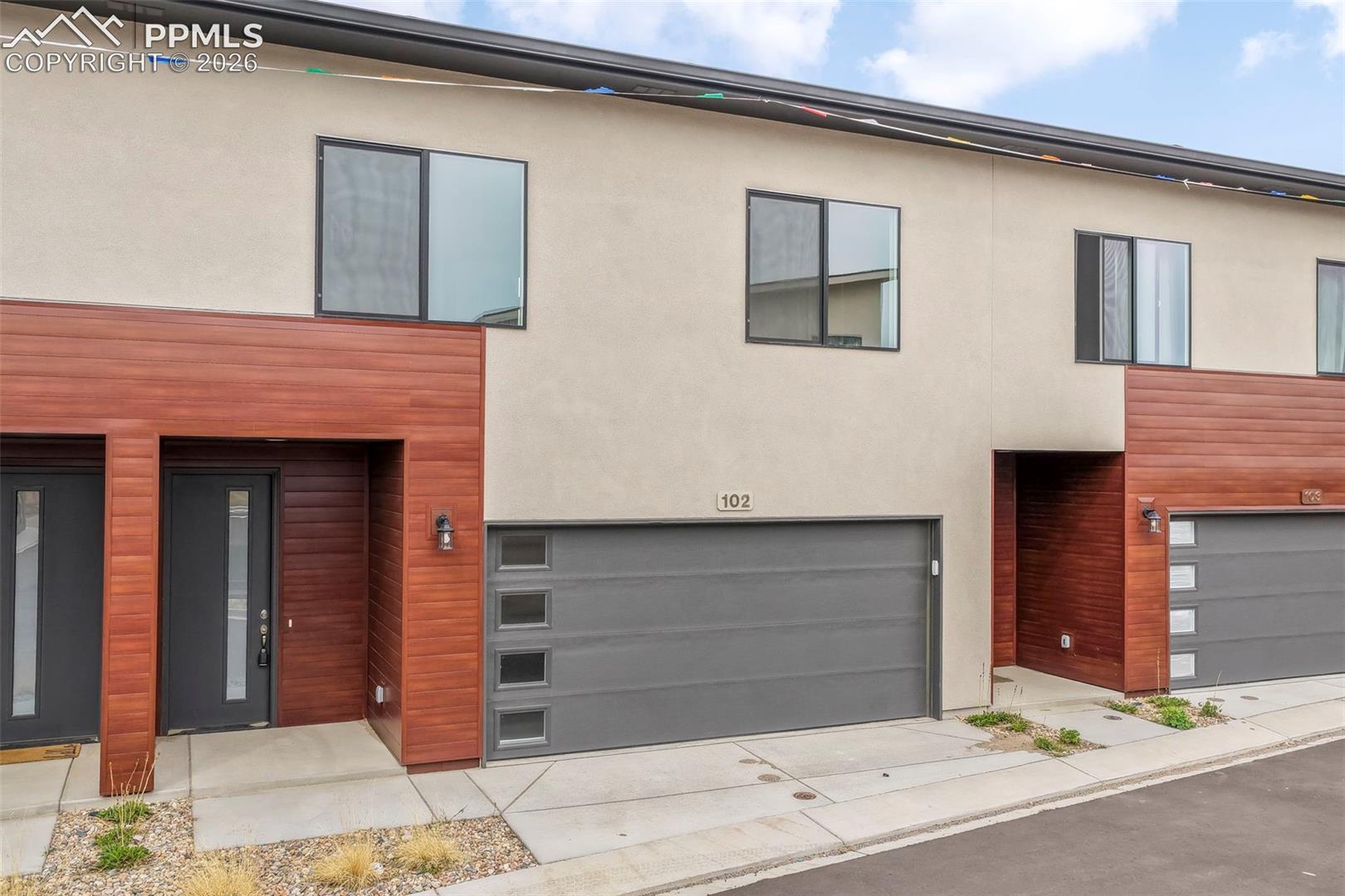 241 Front Street 102
